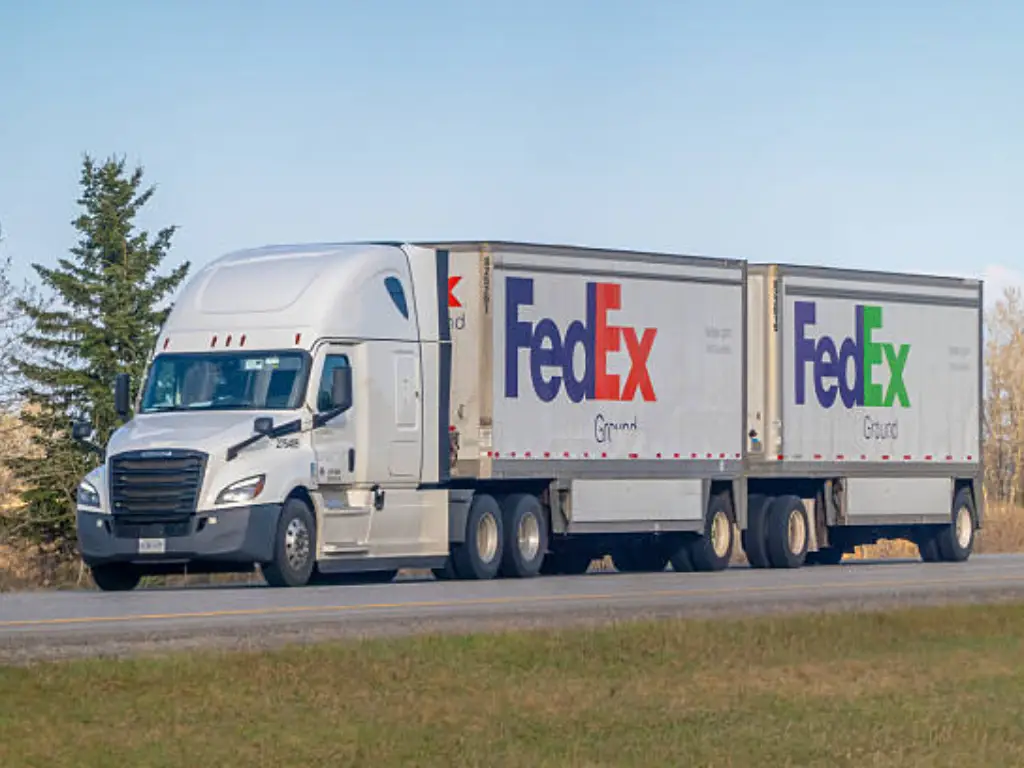 how much does it cost to wrap a truck